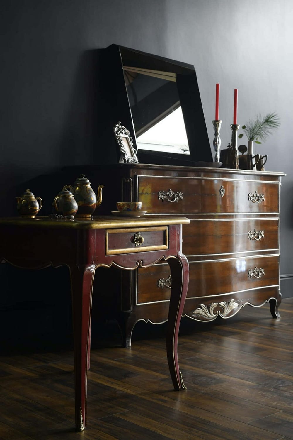 Coffee table made of natural wood to order in Ukraine